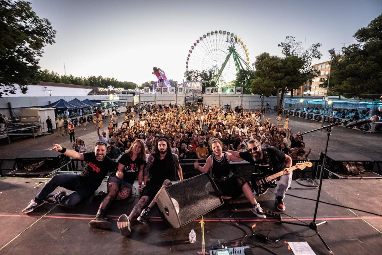 Haceros Inoxidables en concierto